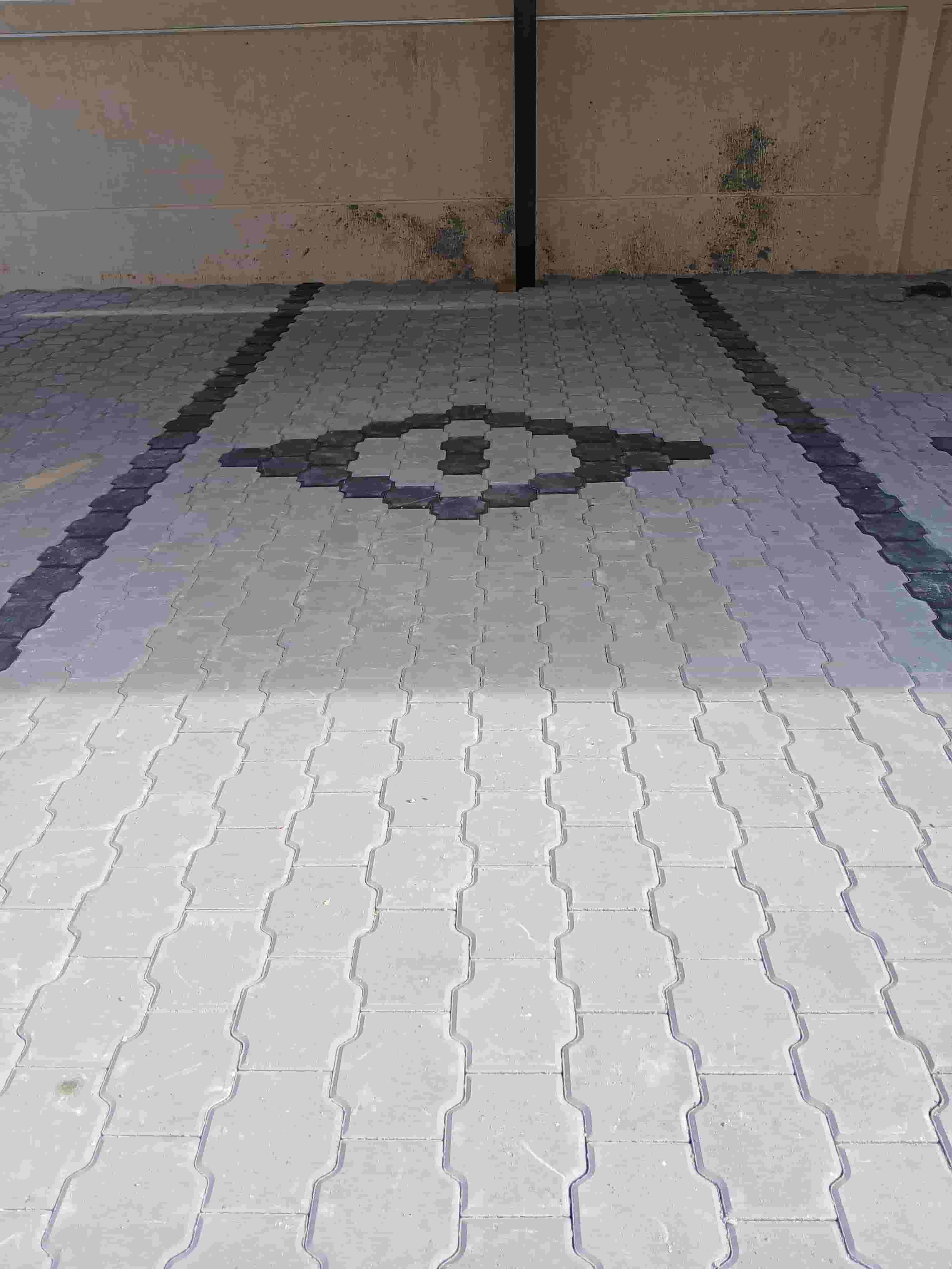 Interlocking tile, crabstone, kashi and mosaic molding