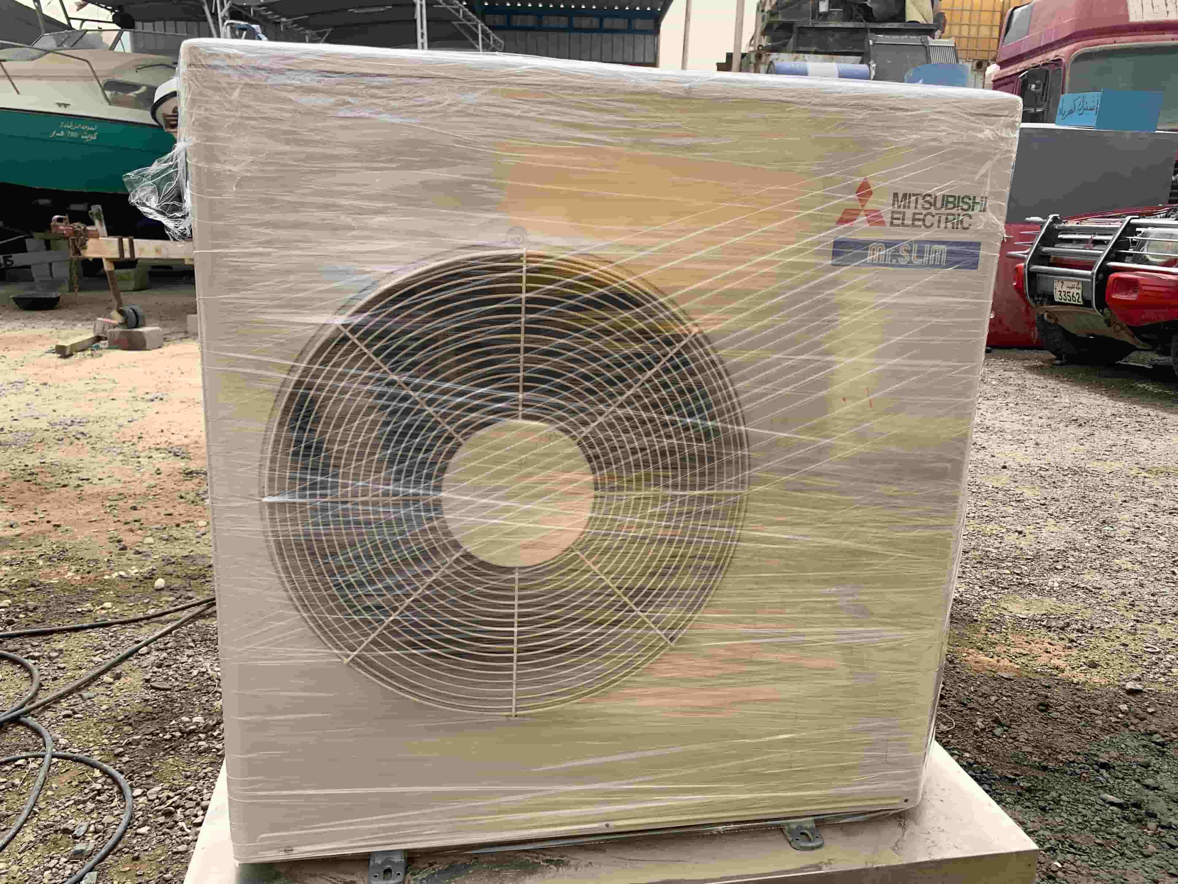 مكيفات مستعملة بحالة ممتازة للبيع