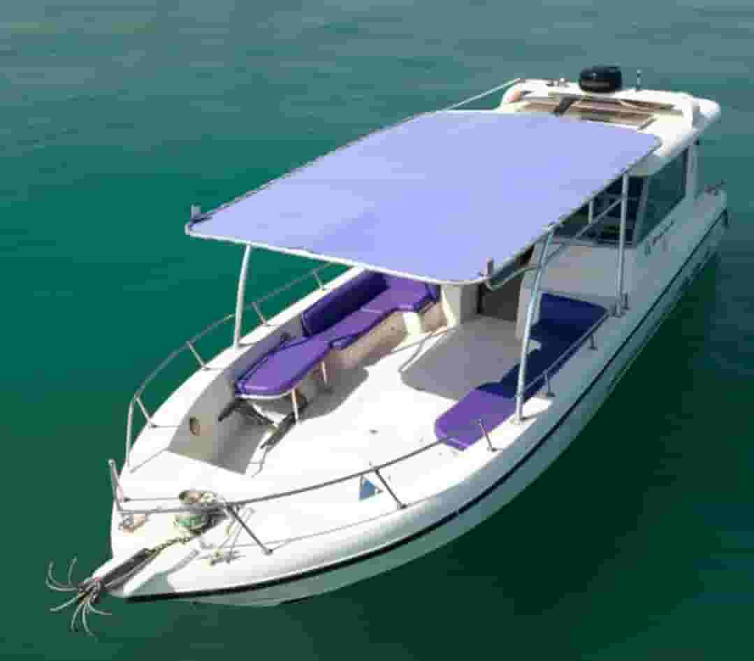 اجعل عطلتك لا تُنسى مع إيجار يخت وطراد فاخر