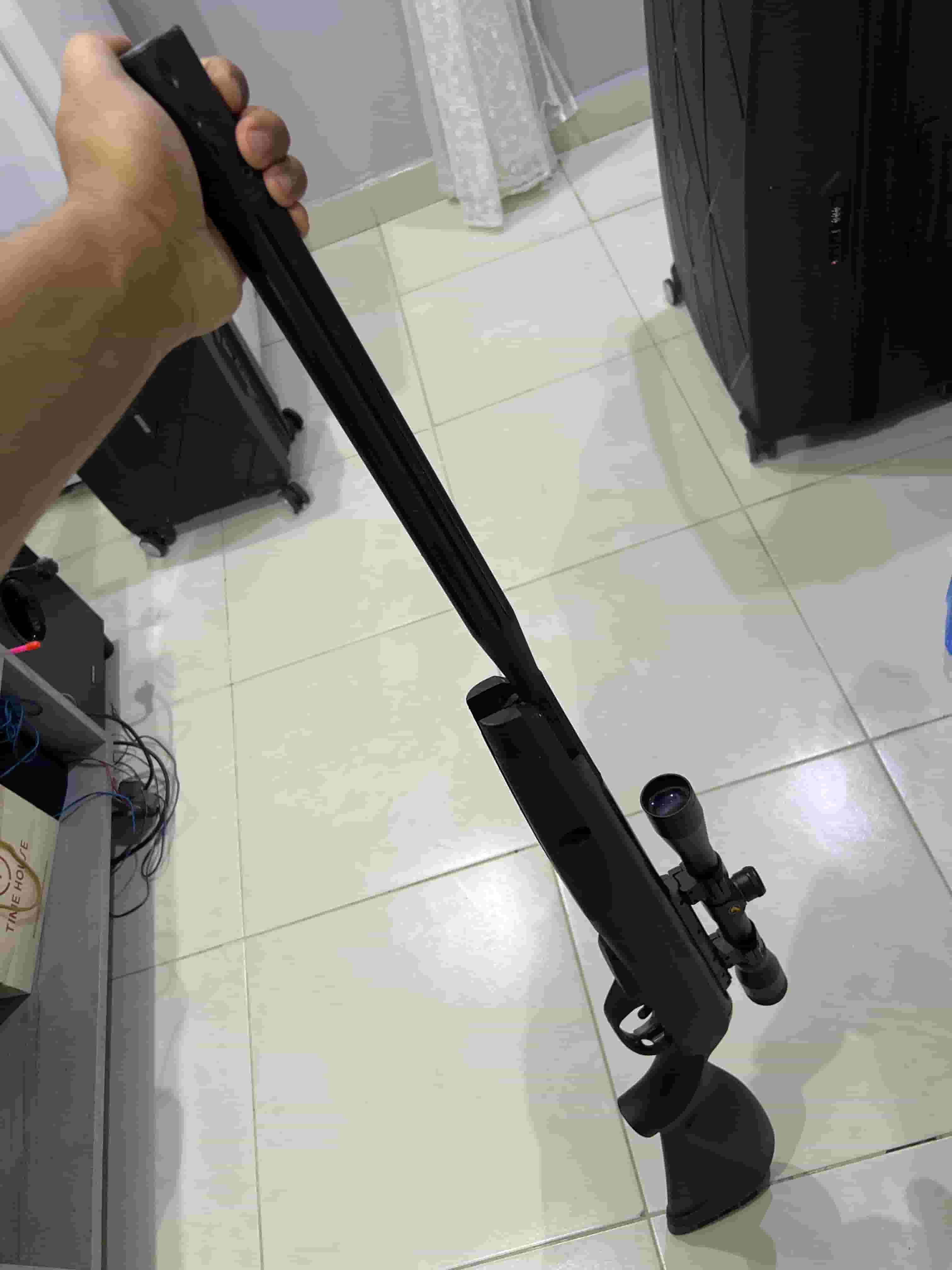 للبيع بندقية صيد ماركة GAMO