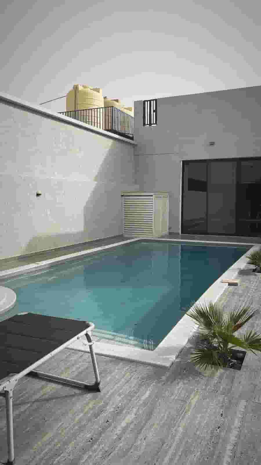 For rent a chalet on the sea in Khairan