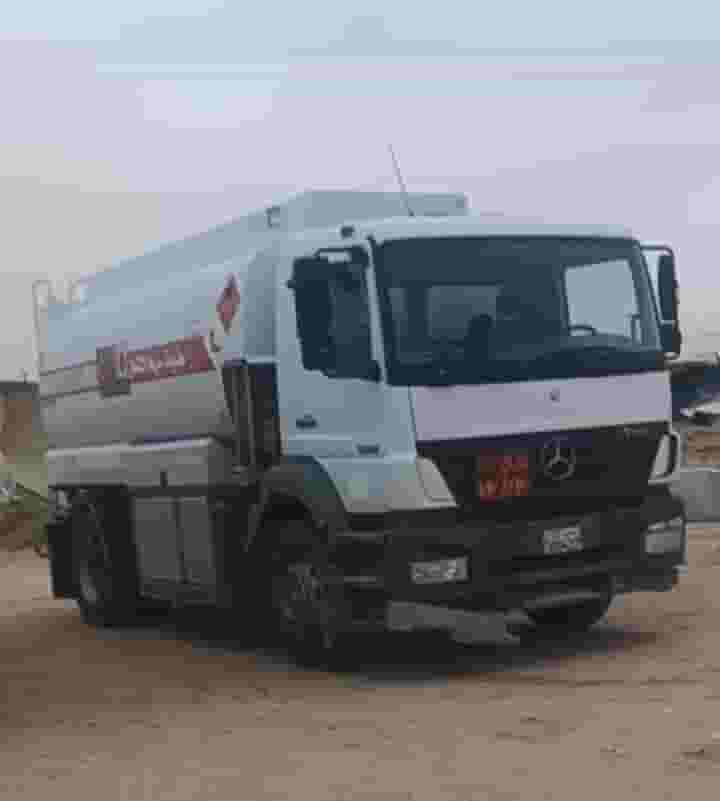 تنكر للبيع موديل 2005