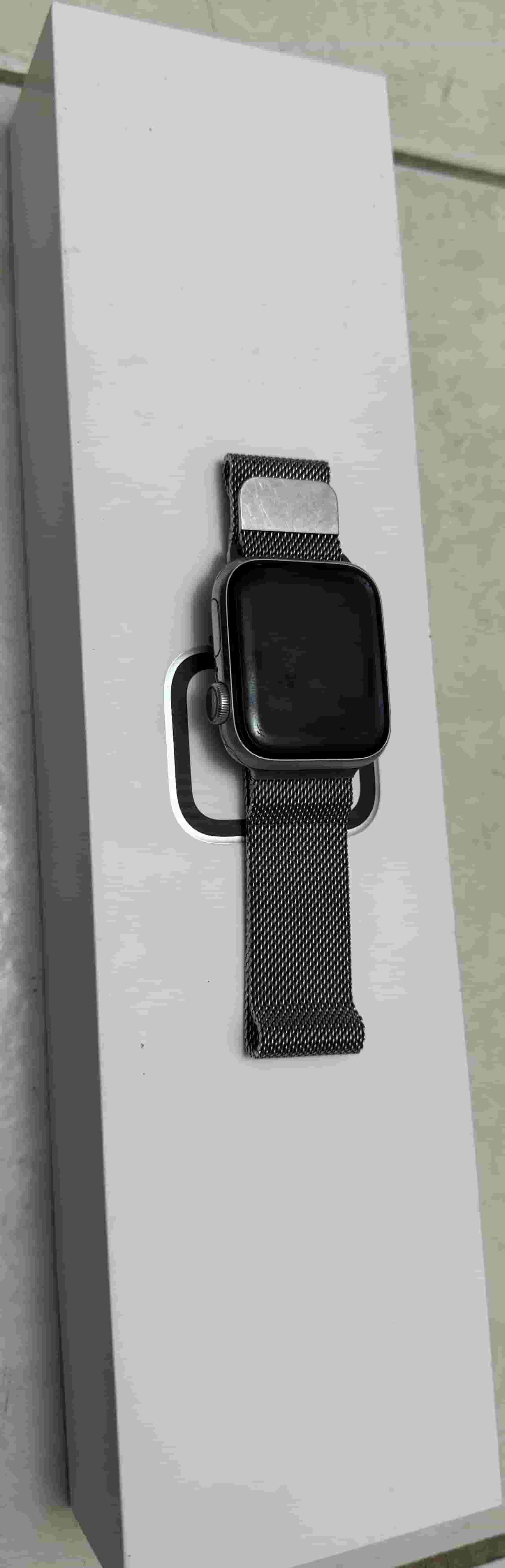 Apple watch series 4