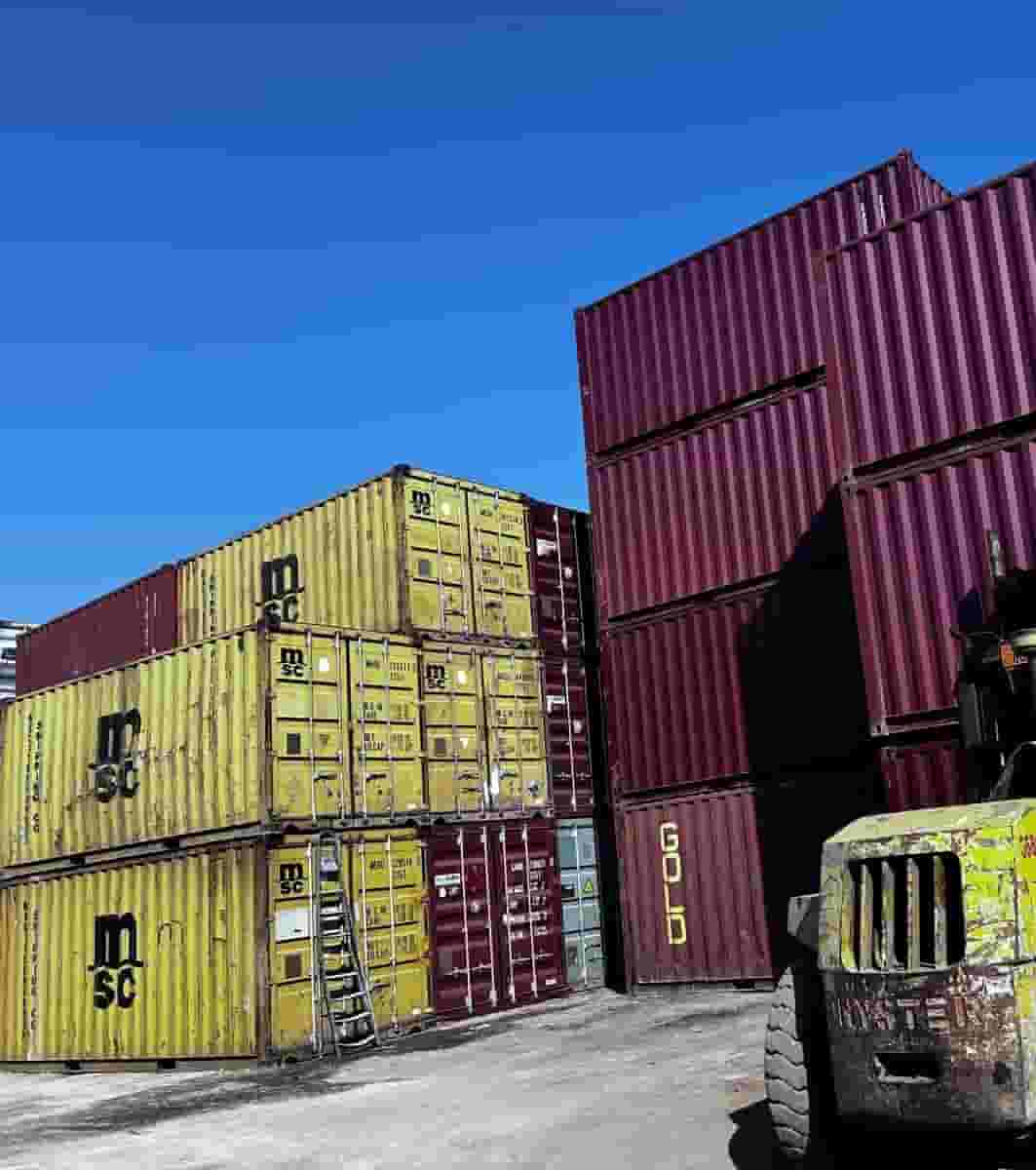 Shipping/Storage container for sale in Kuwait