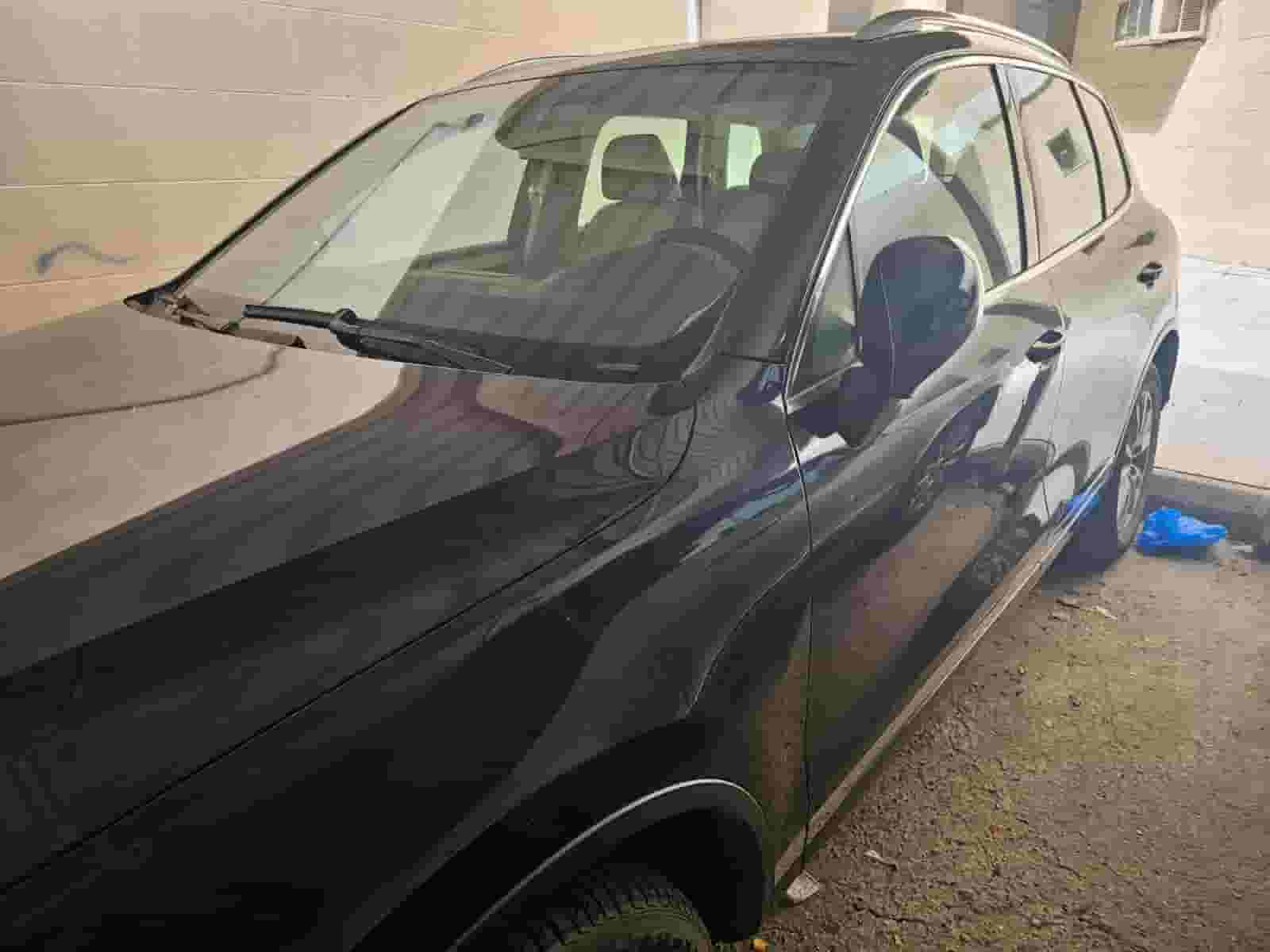 فولكس واجن طوارق 2014  