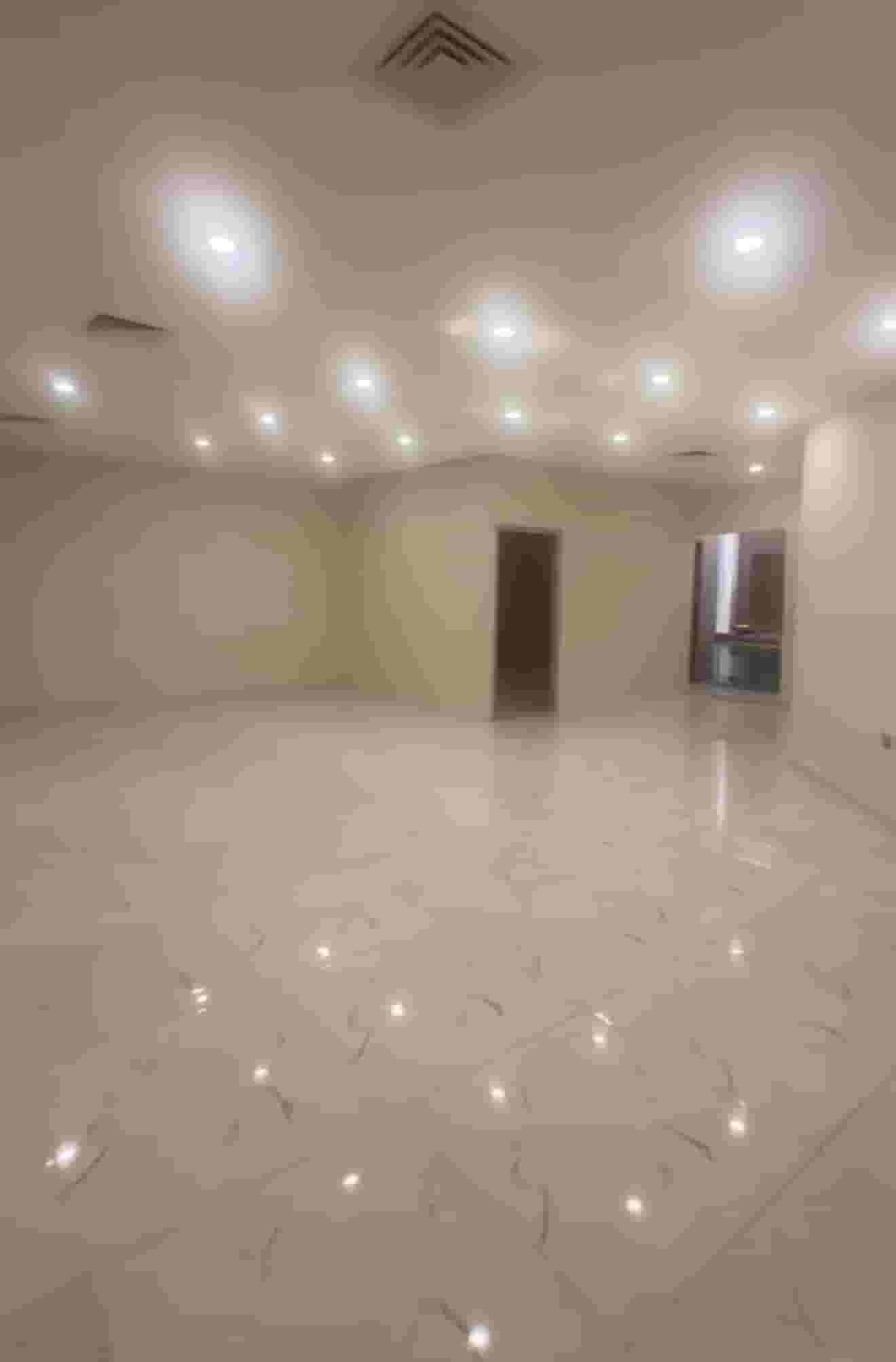 For rent a villa in Yarmouk