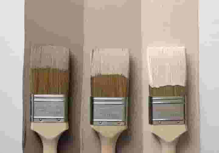 A contractor for modern painting works