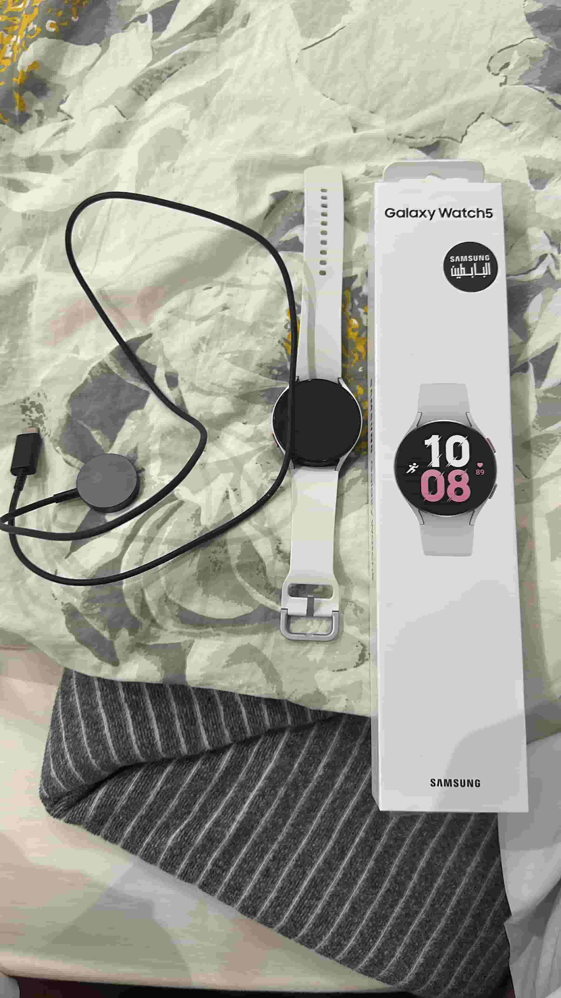 Glaxy watch 5 for sale