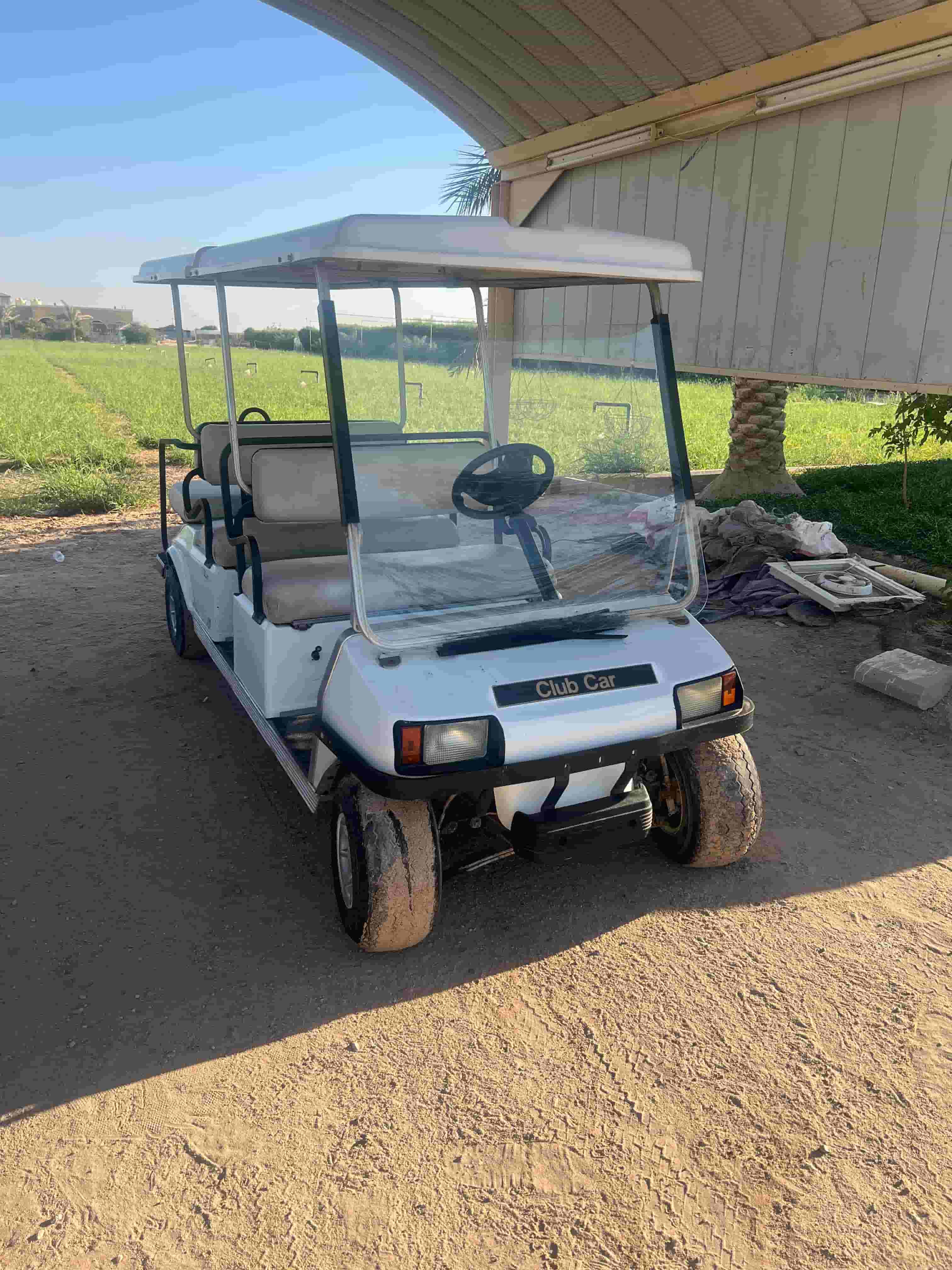 قولف كار كهربائيه