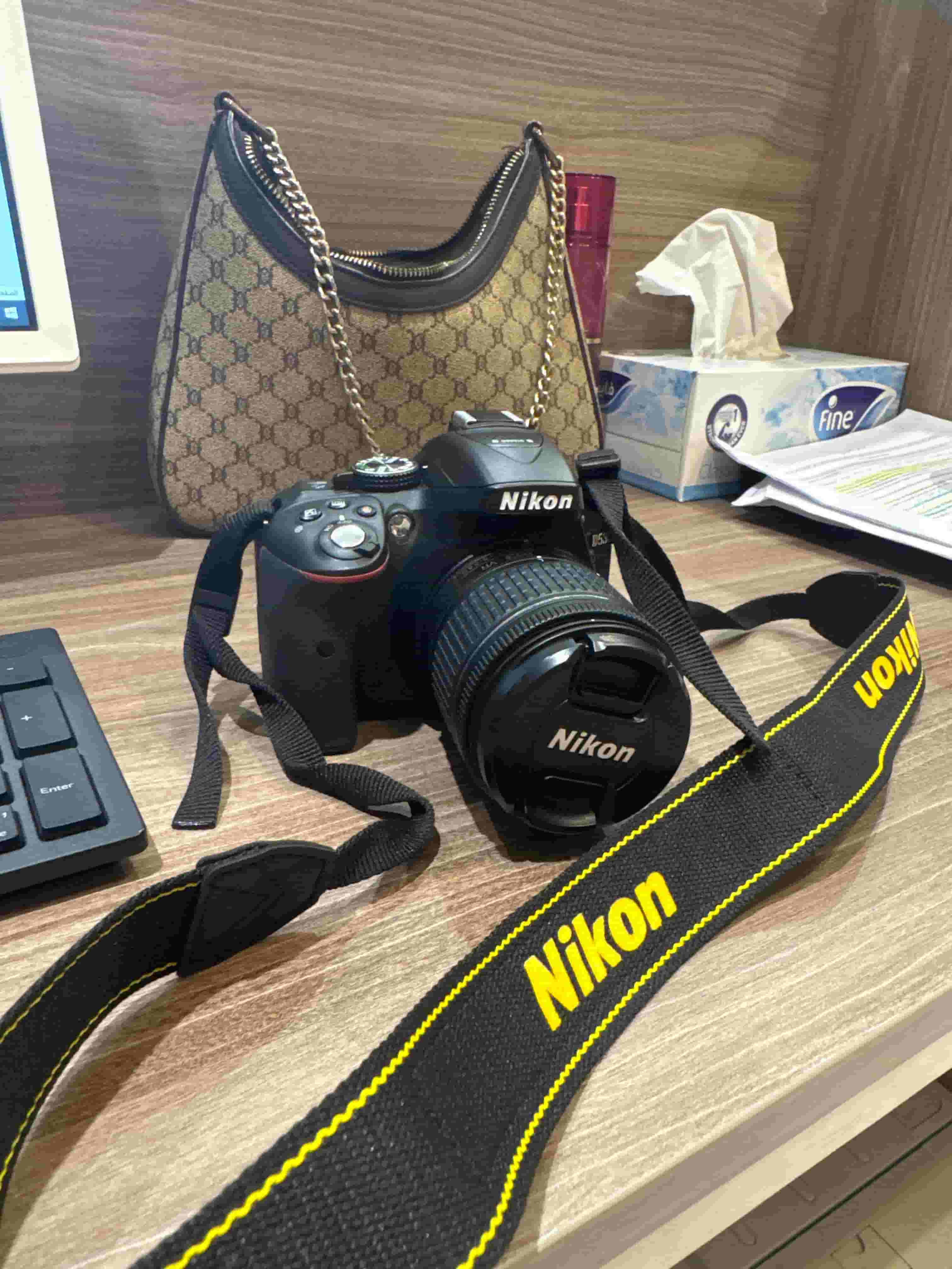 للبيع كاميرا نيكون d5300