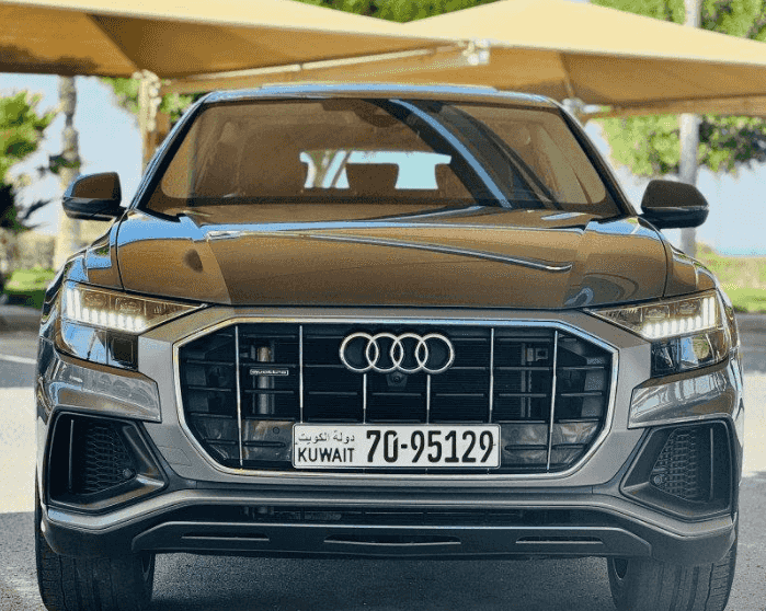 للبيع جيب أودي Q8 S Line موديل 2023 