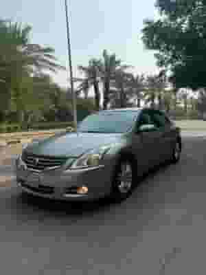 للبيع نيسان التيما 2012