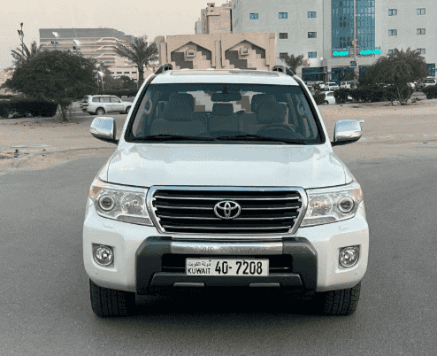 تويوتا لاندكروزر GXR موديل 2015
