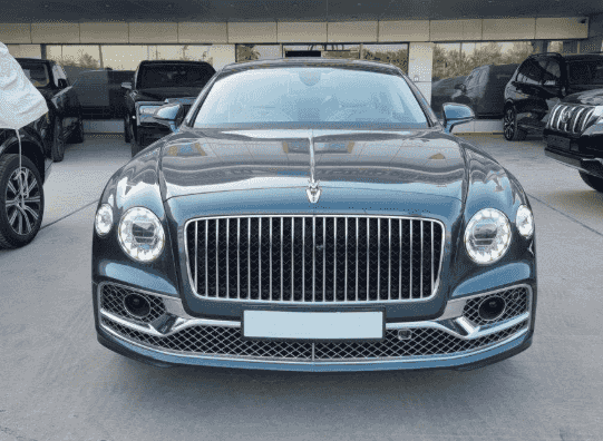 بنتلي فلاينغ سبير 60 L / 12C موديل 2020