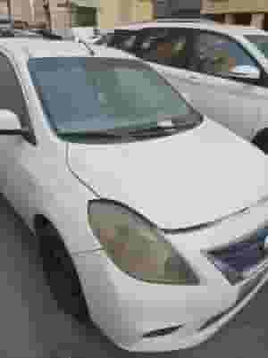 Nissan Sunny model 2012