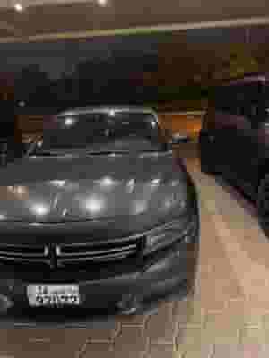 للبيع   تشارجر موديل 2015  