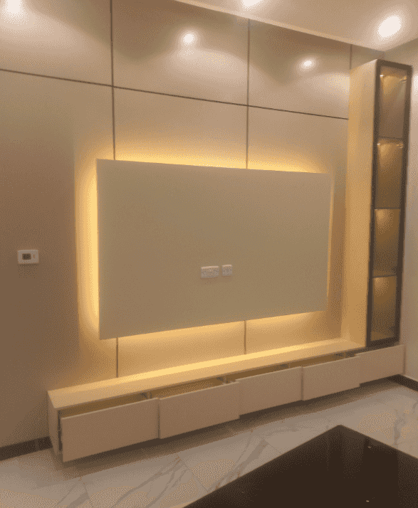 نقوم بعمل جميع الديكورات