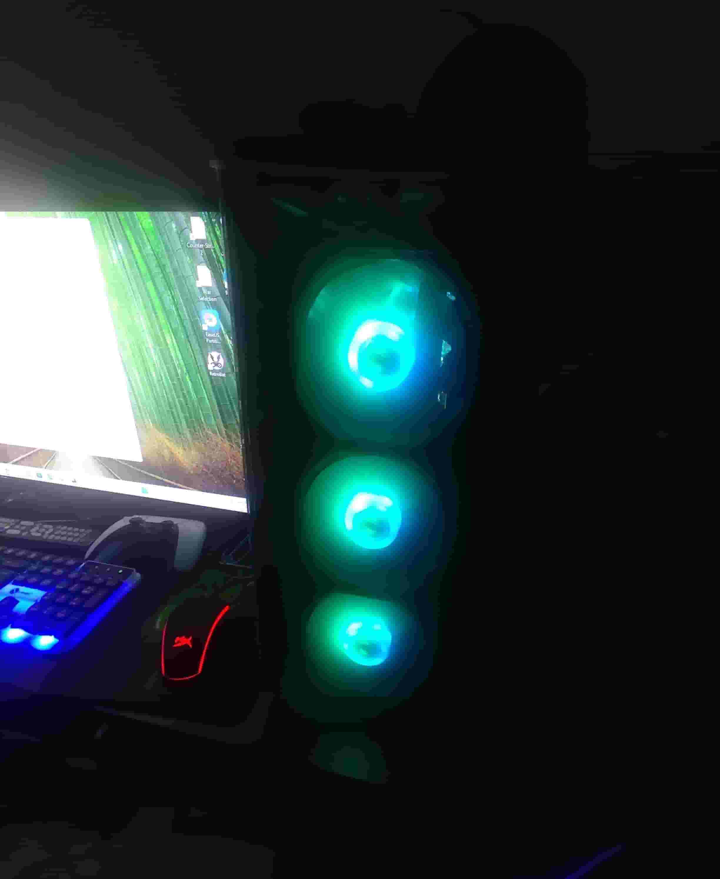 للبيع كمبيوتر جيمنج