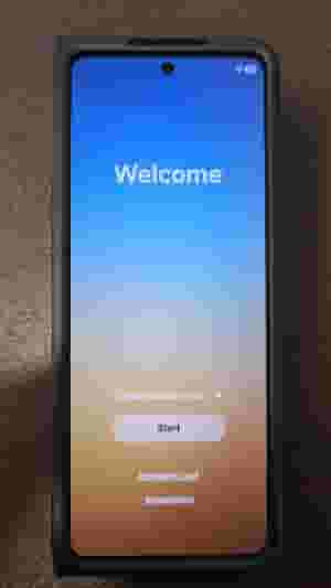 سامسونج فولد 4 سعة 512 ججيا لون اسود