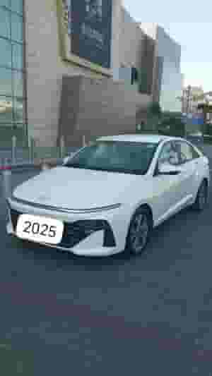 للبيع هيونداي اكسنت موديل 2025