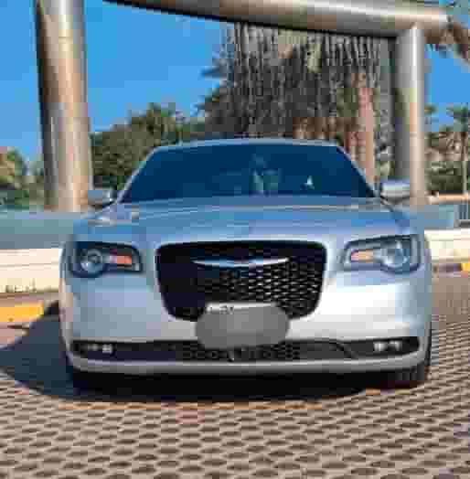 كرايزلر 300 S موديل 2021