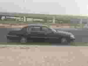 للبيع فورد موديل 2006