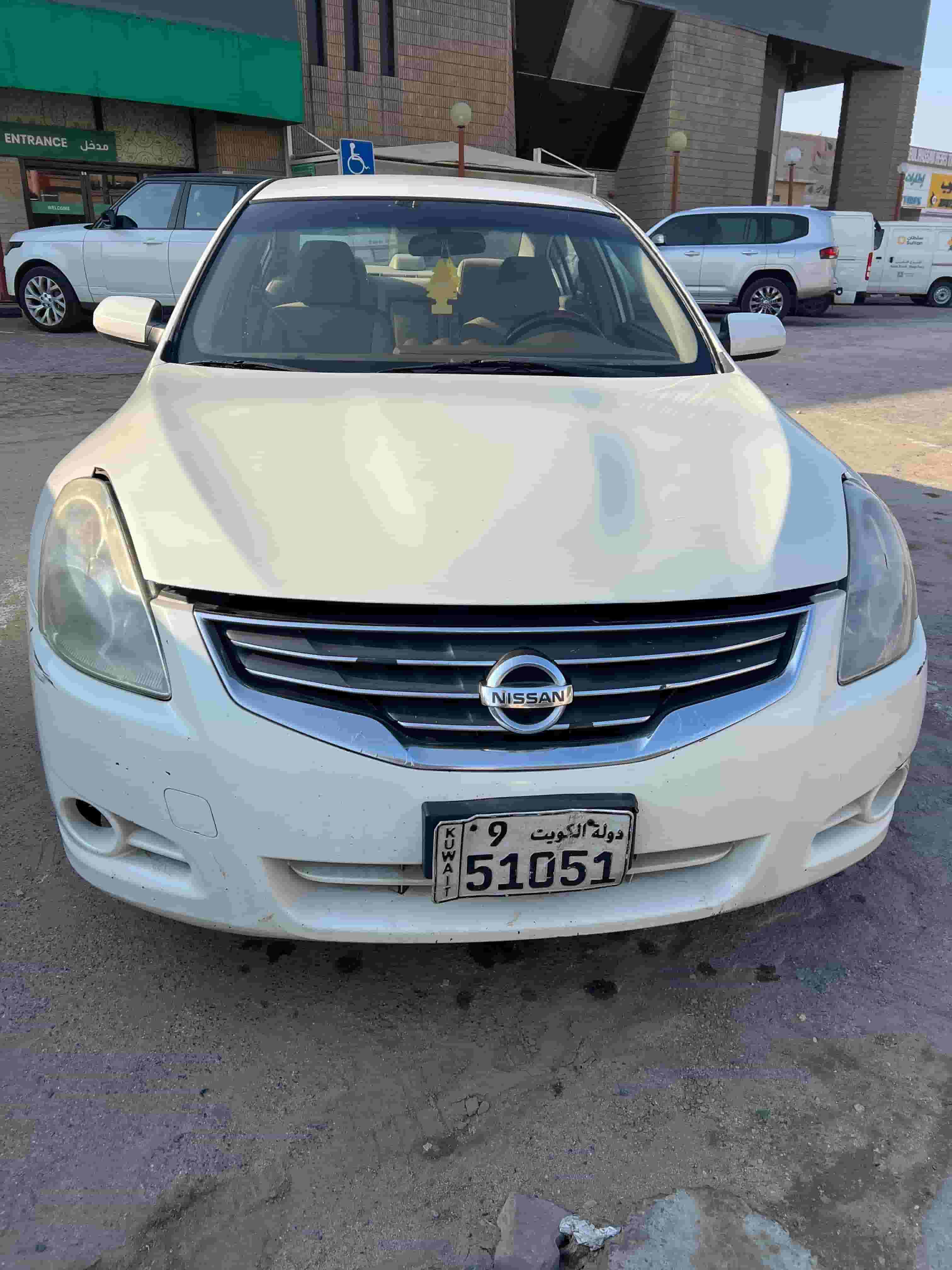 Nissan Altima 2010