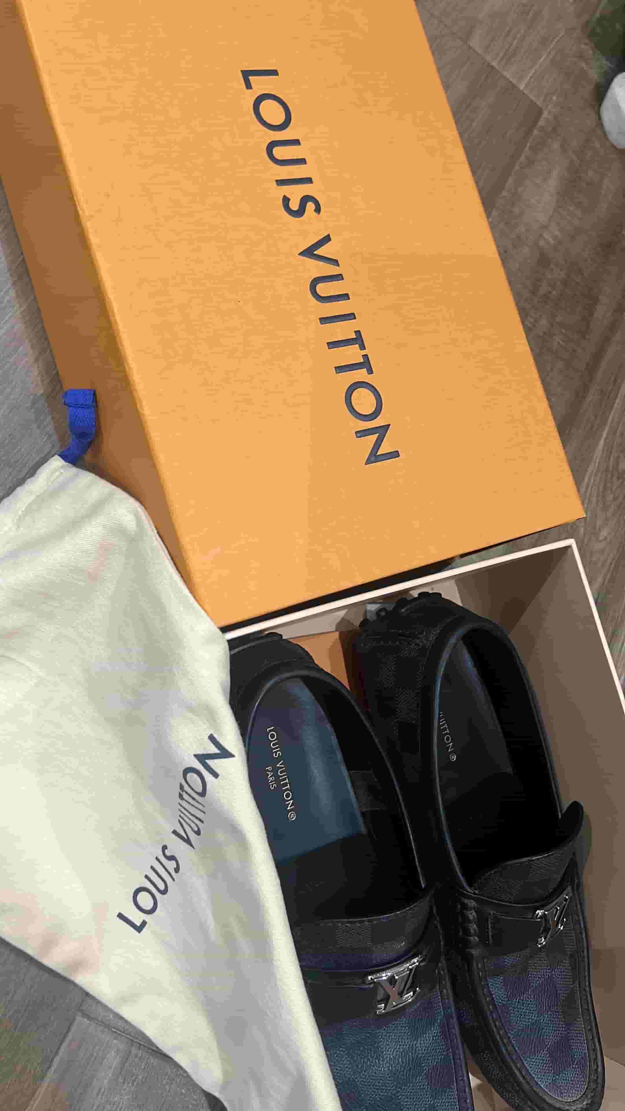 جوتي ال في رسمي رجالي Lv shoes