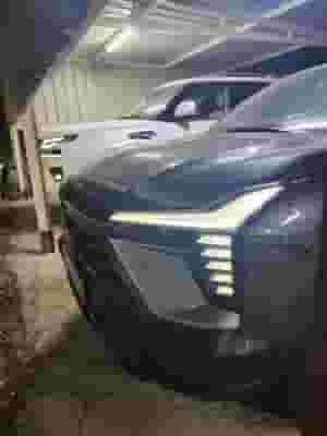 ميتسوبيشي إكس فورس 2025