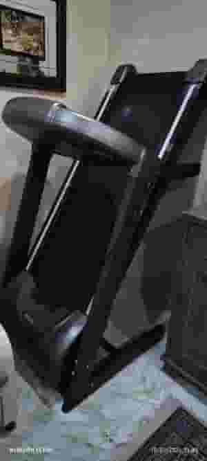 جهاز مشي كهربائي ماركة وانسا