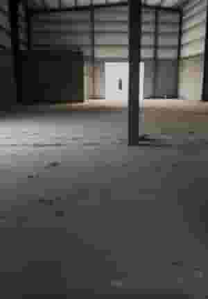 للتنازل مصنع مواد كيماوية