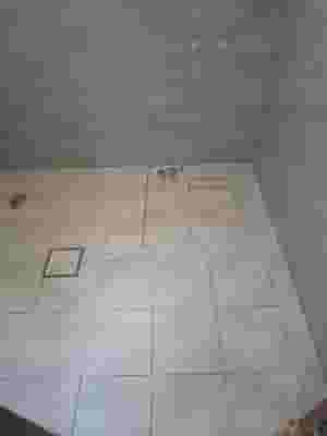 فني سيراميك معلم مقاول باكستاني