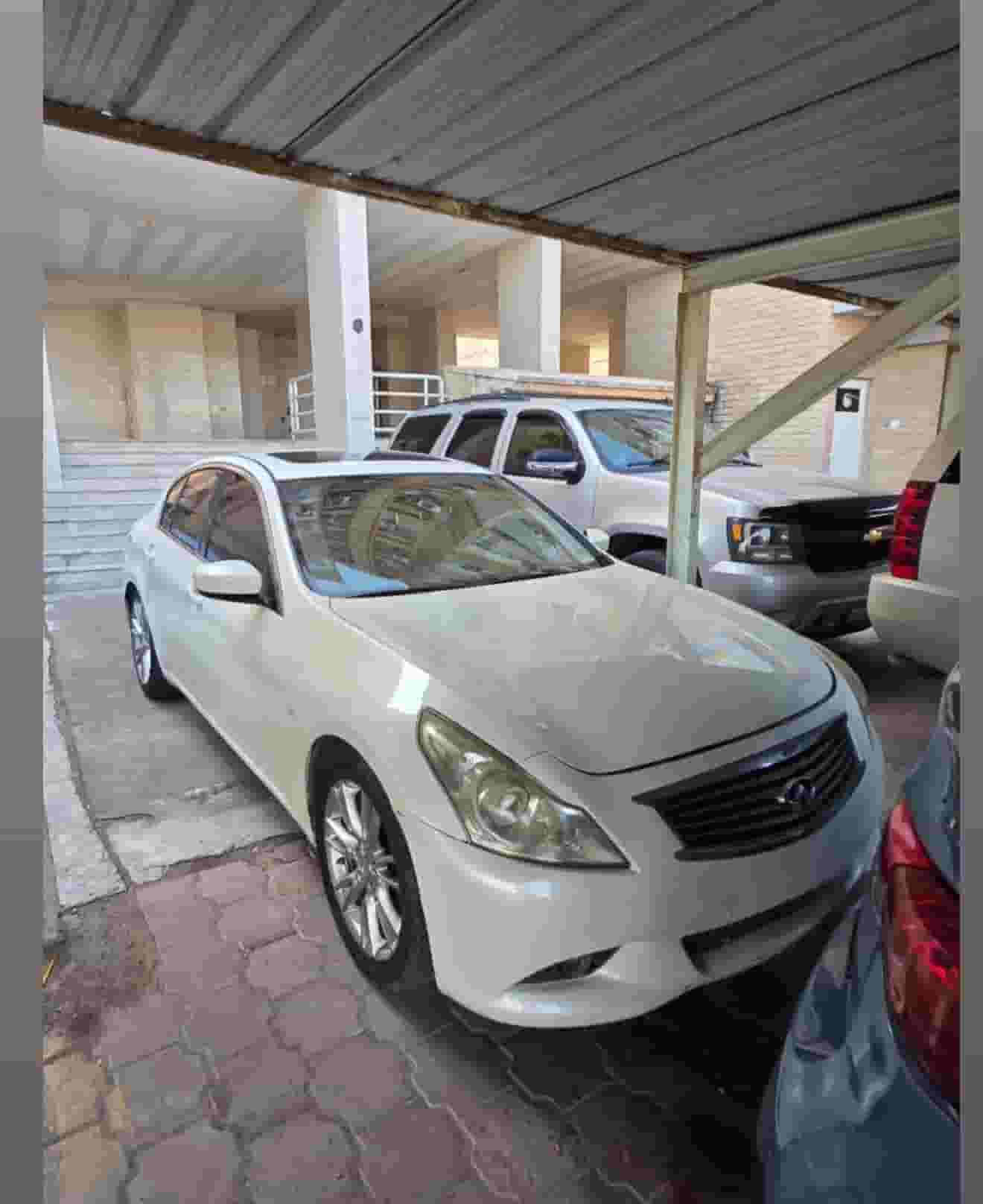 Infiniti G25 2012 model for sale