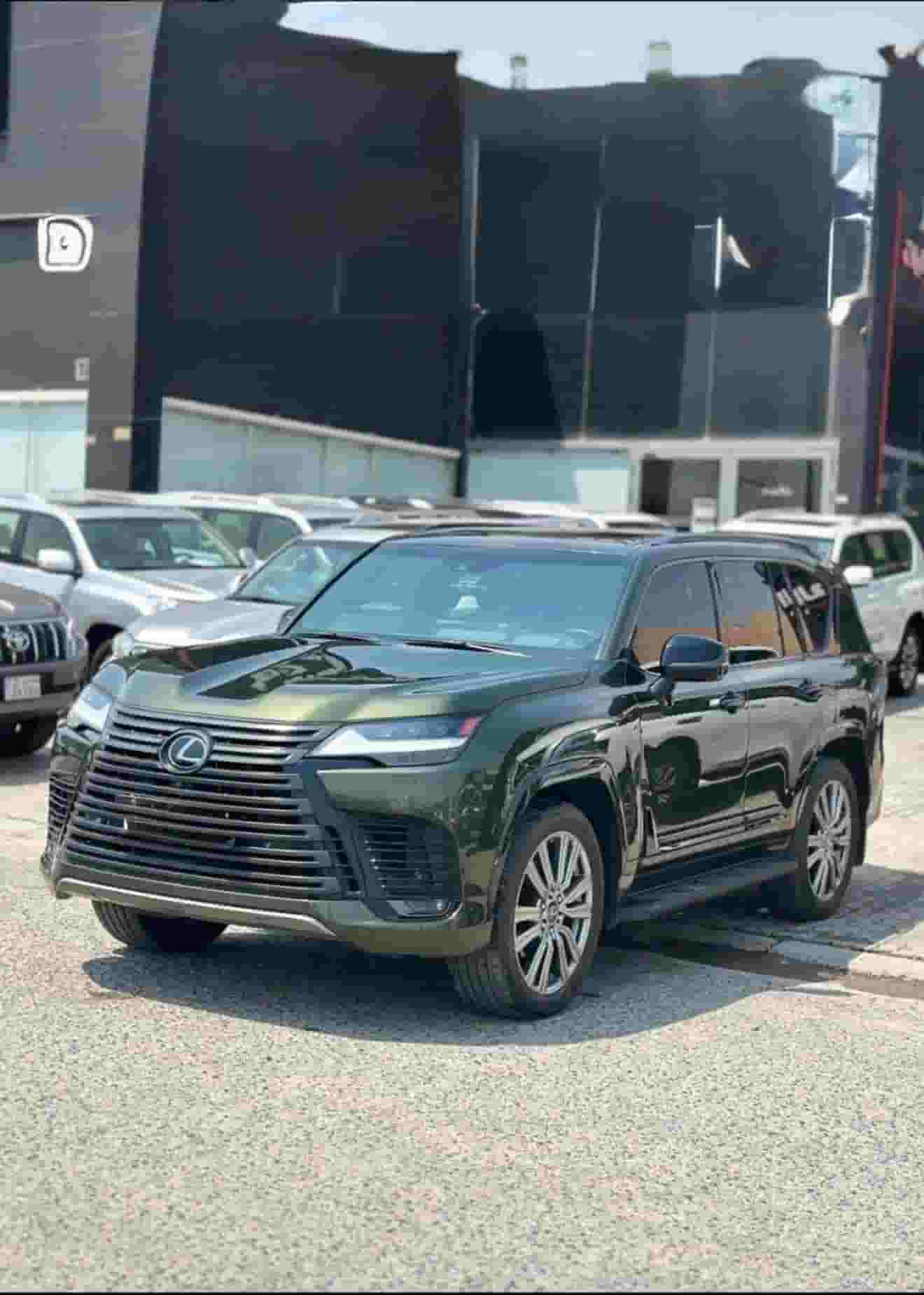 Lexus LX600 2024