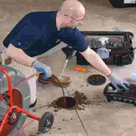 Sewer drainage with the latest machines 