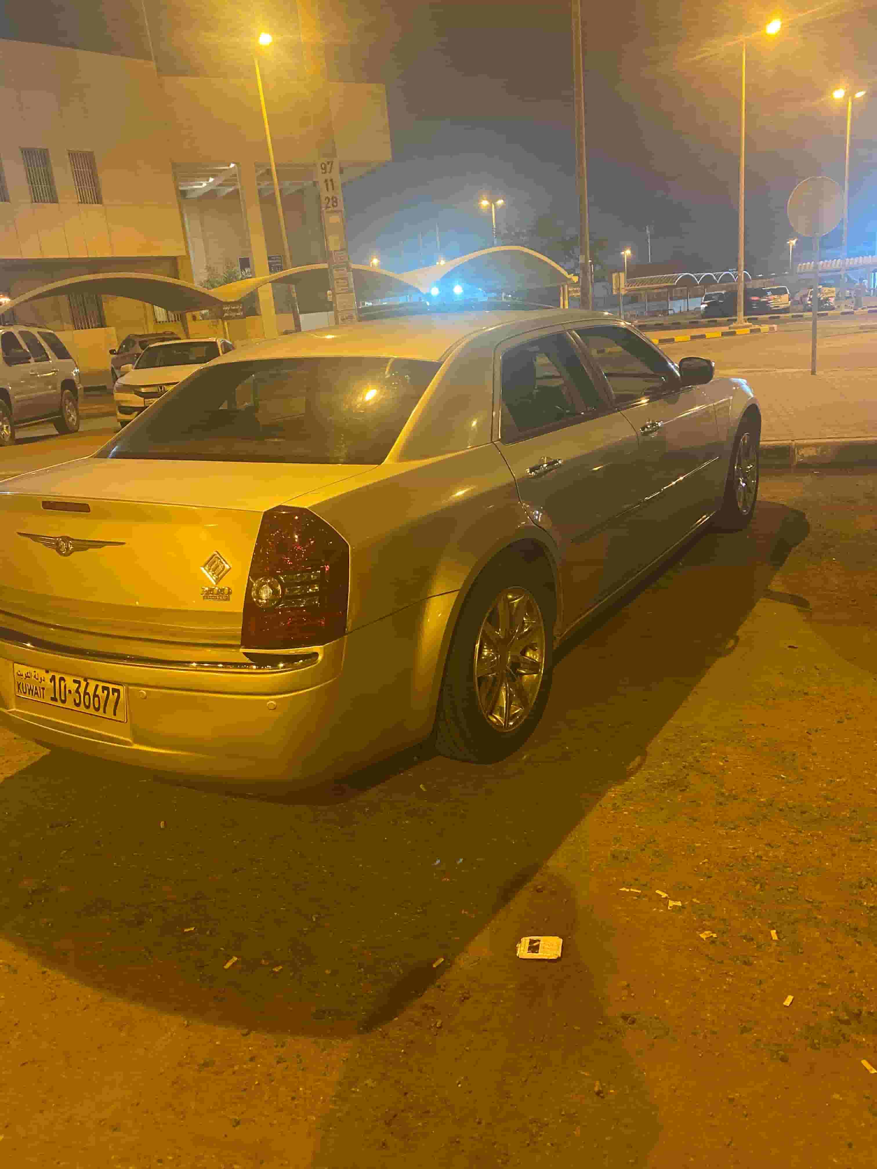 للبيع كلايسلر C-300 2010