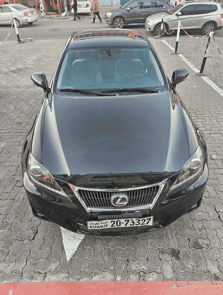 للبيع لكزس IS250 2022