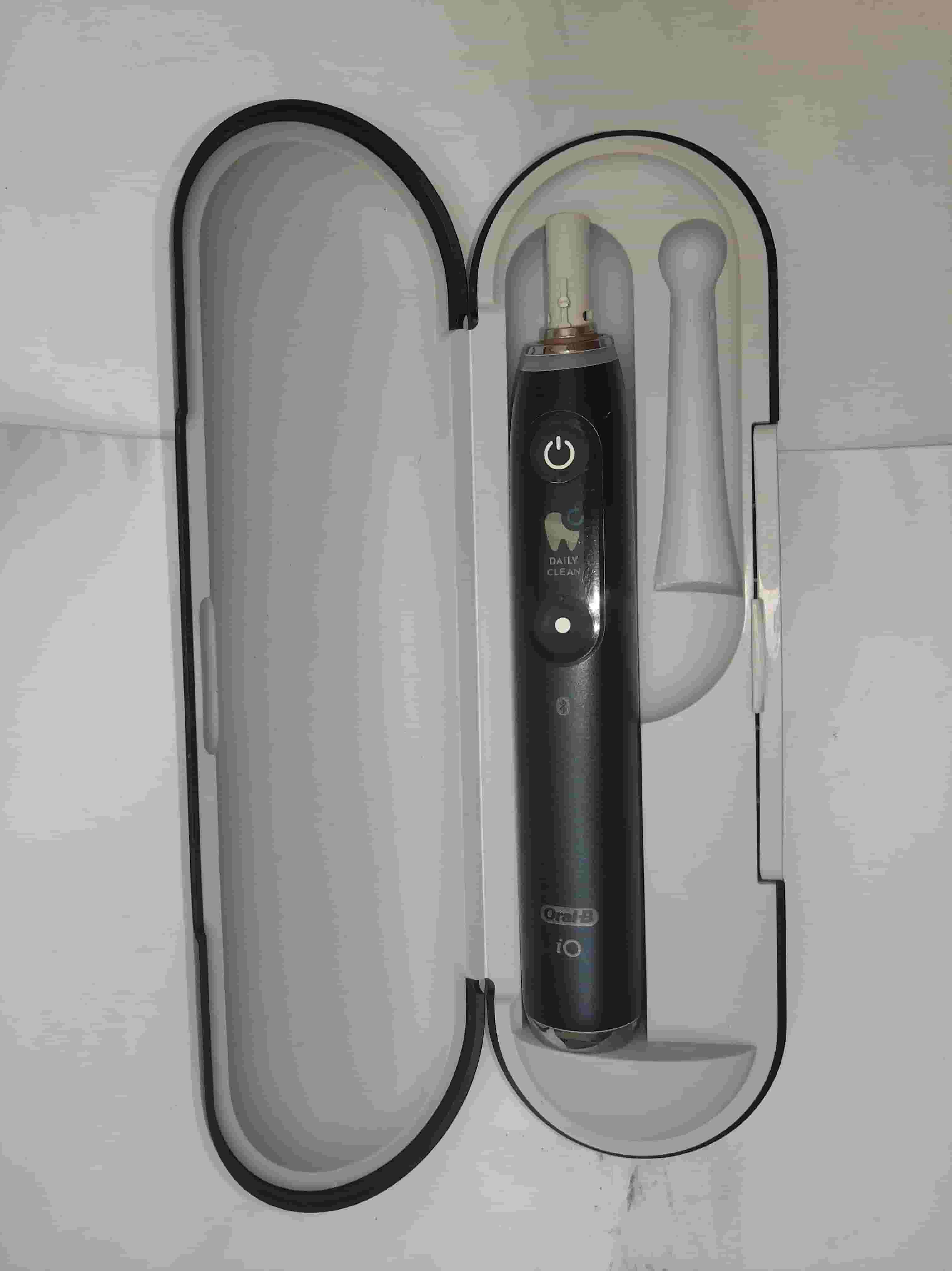 Oral-B rechargeable toothbrush original