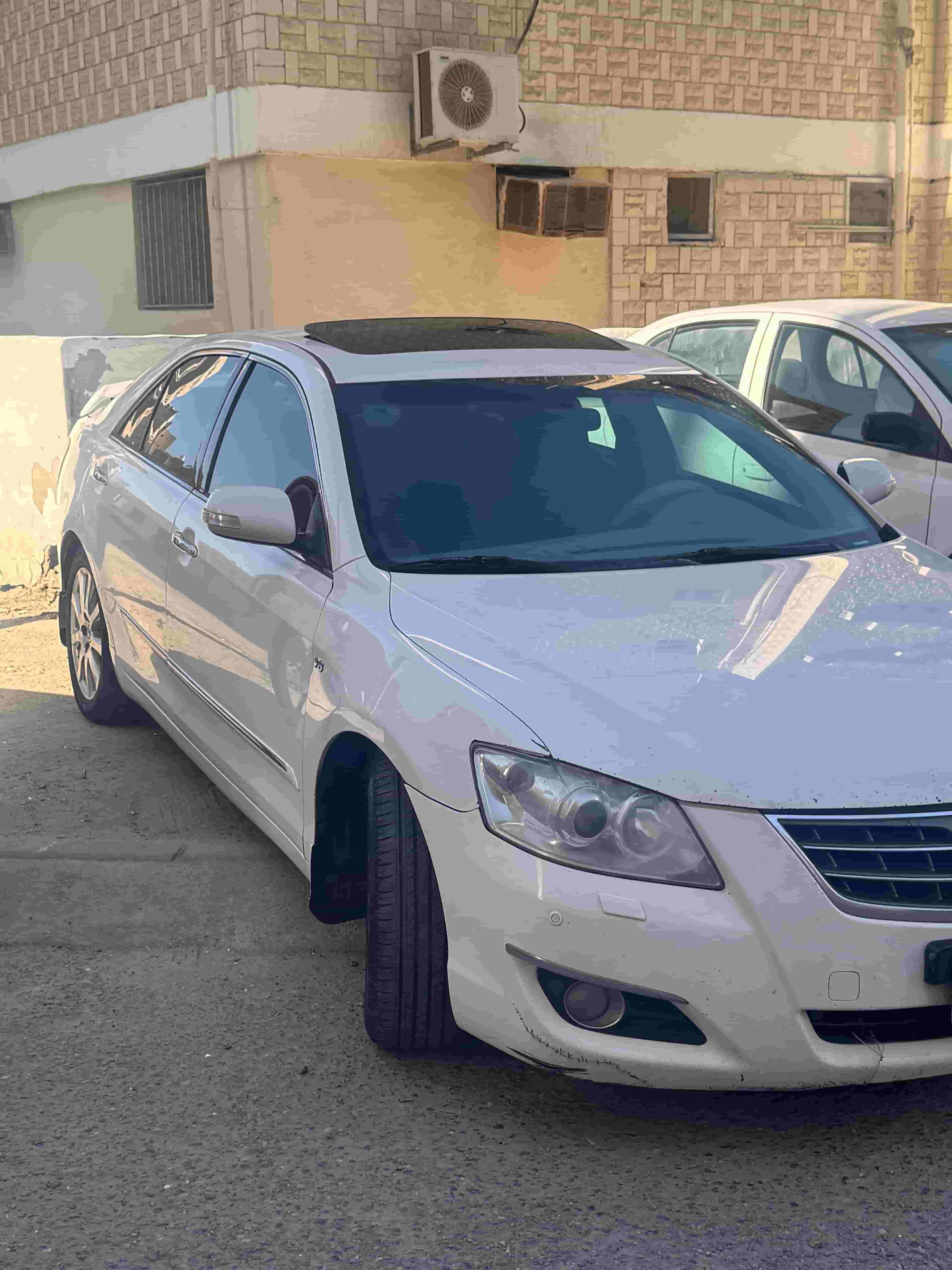 للبيع تويوتا آريون موديل 2009