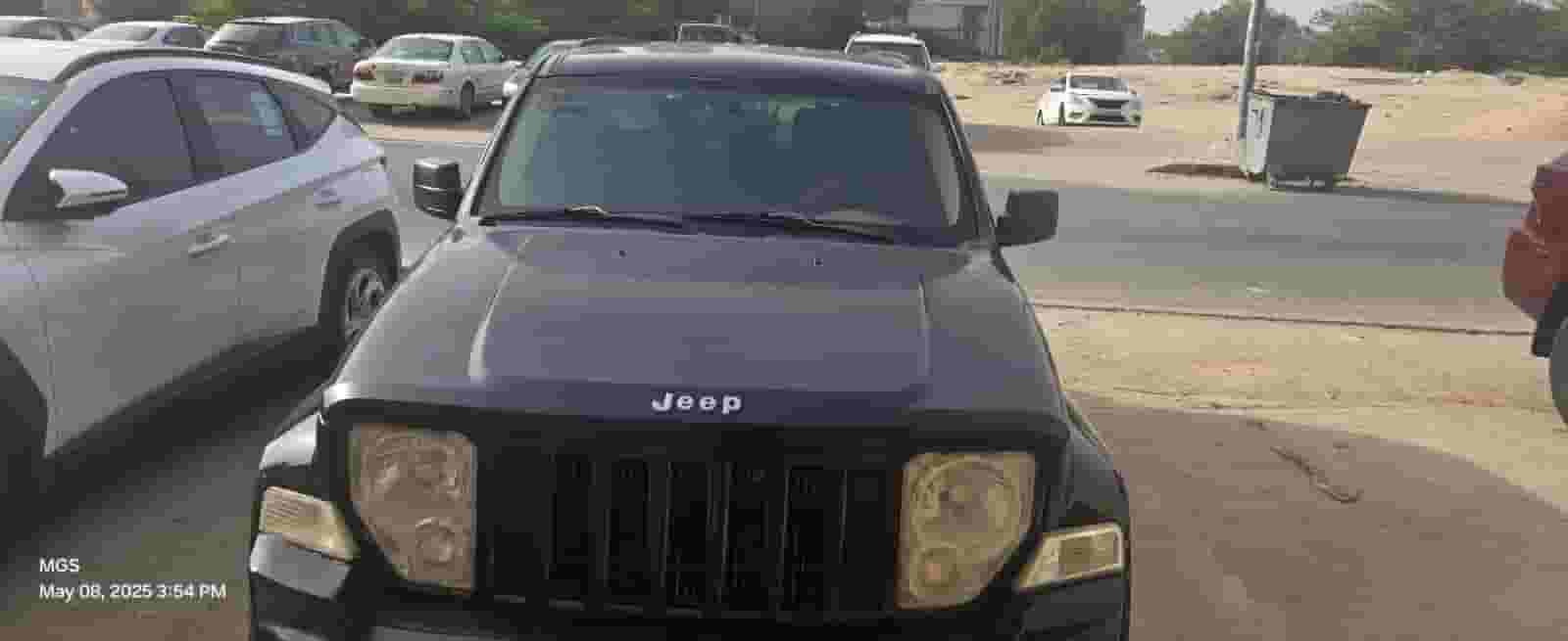 جيب شيروكي سبورت ليميتيد 2010