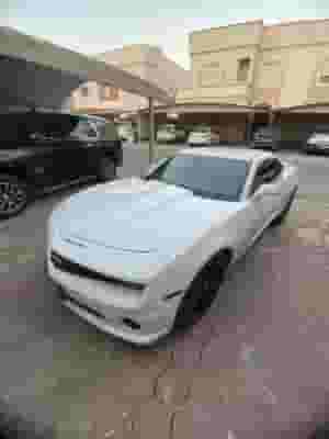 لبيع كمارو 2013