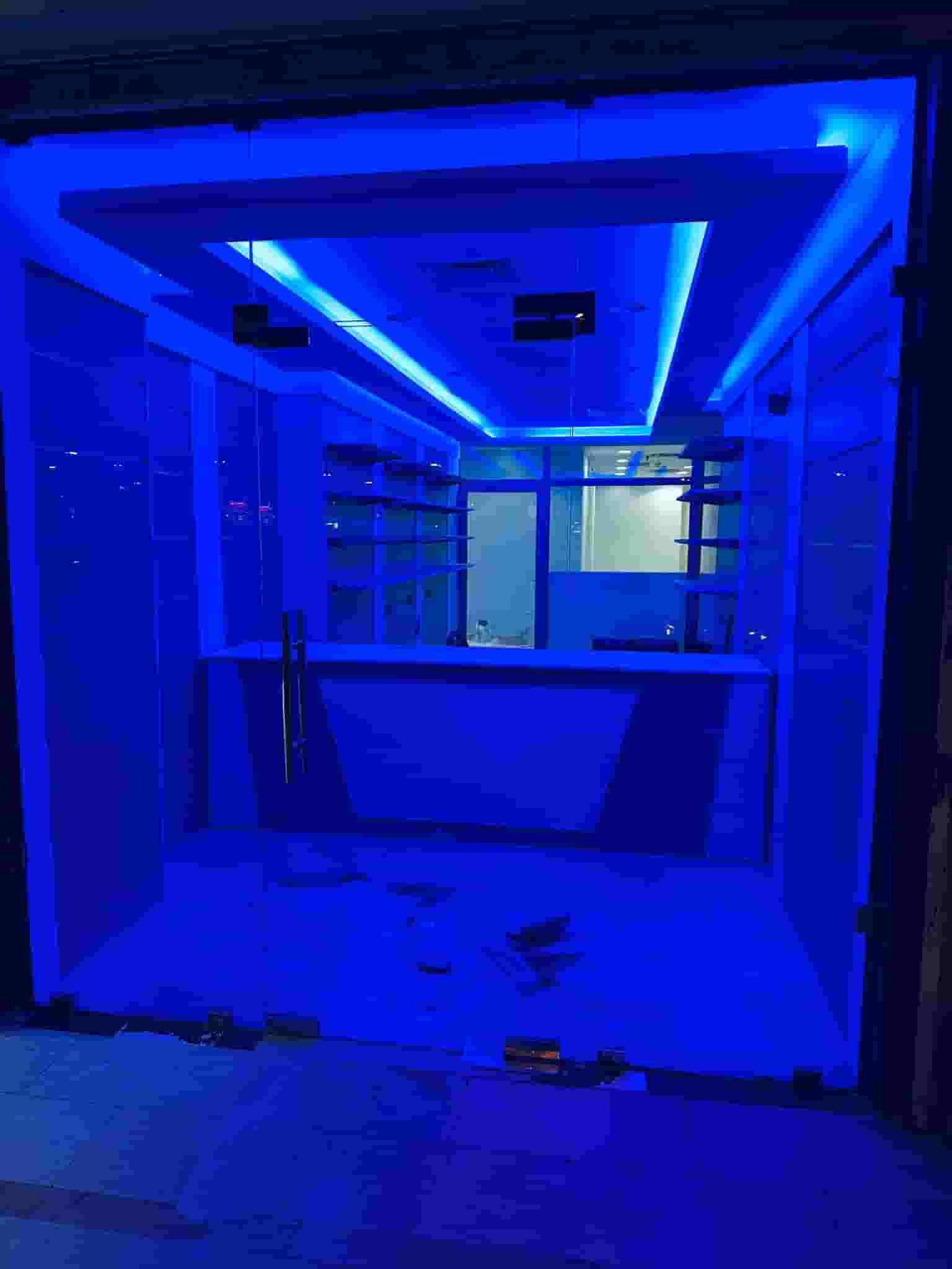 Printing and photocopying shop