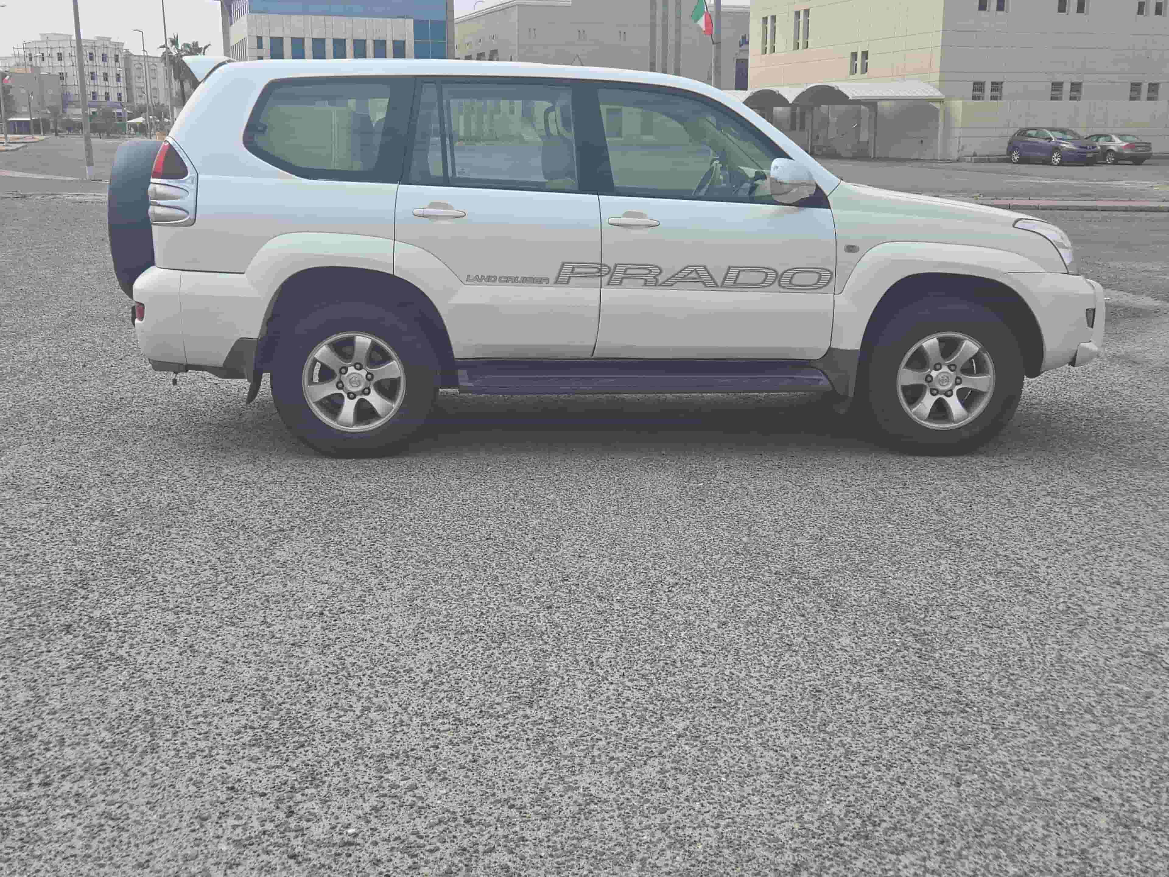 برادو 2005 VX شرط الفحص