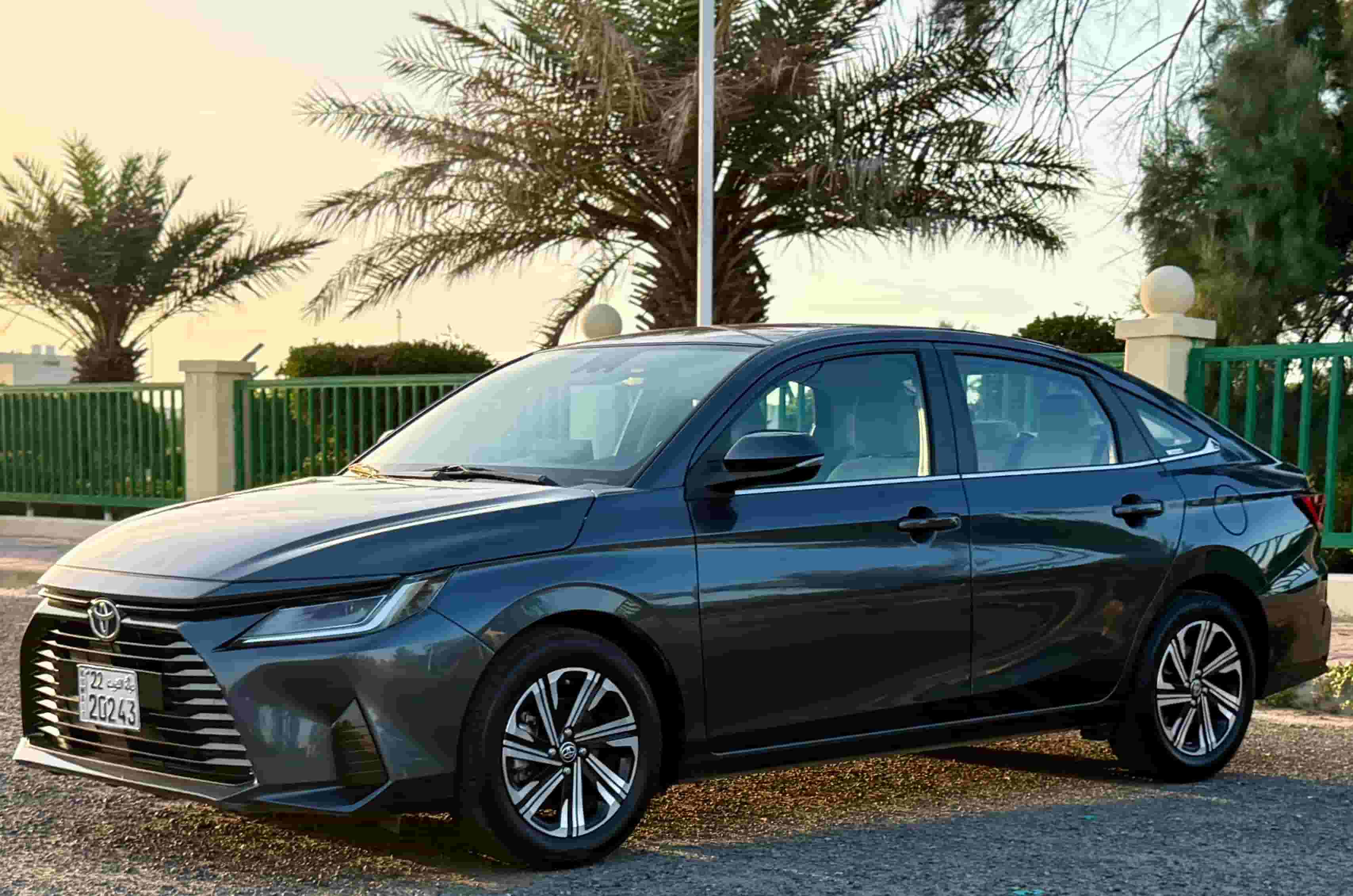 Toyora yaris 2023 1.5CC full option