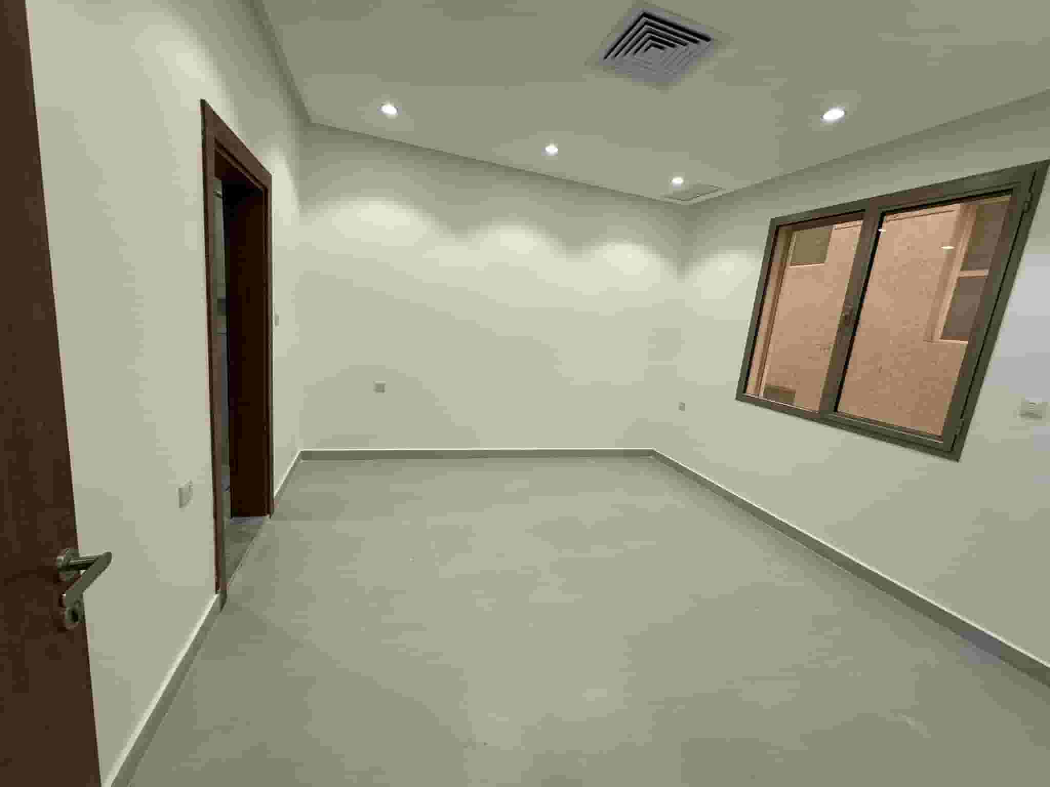 For rent a ground floor in Funaitees, new finishing for the first inhabitant