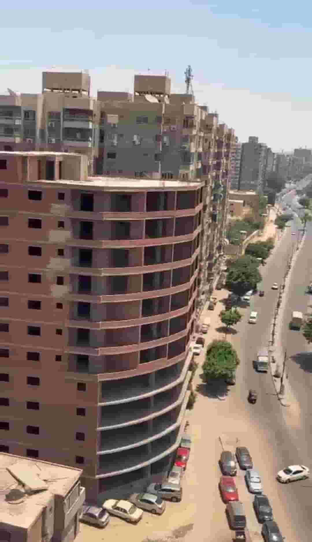 للبيع بمصر عماره فندقية