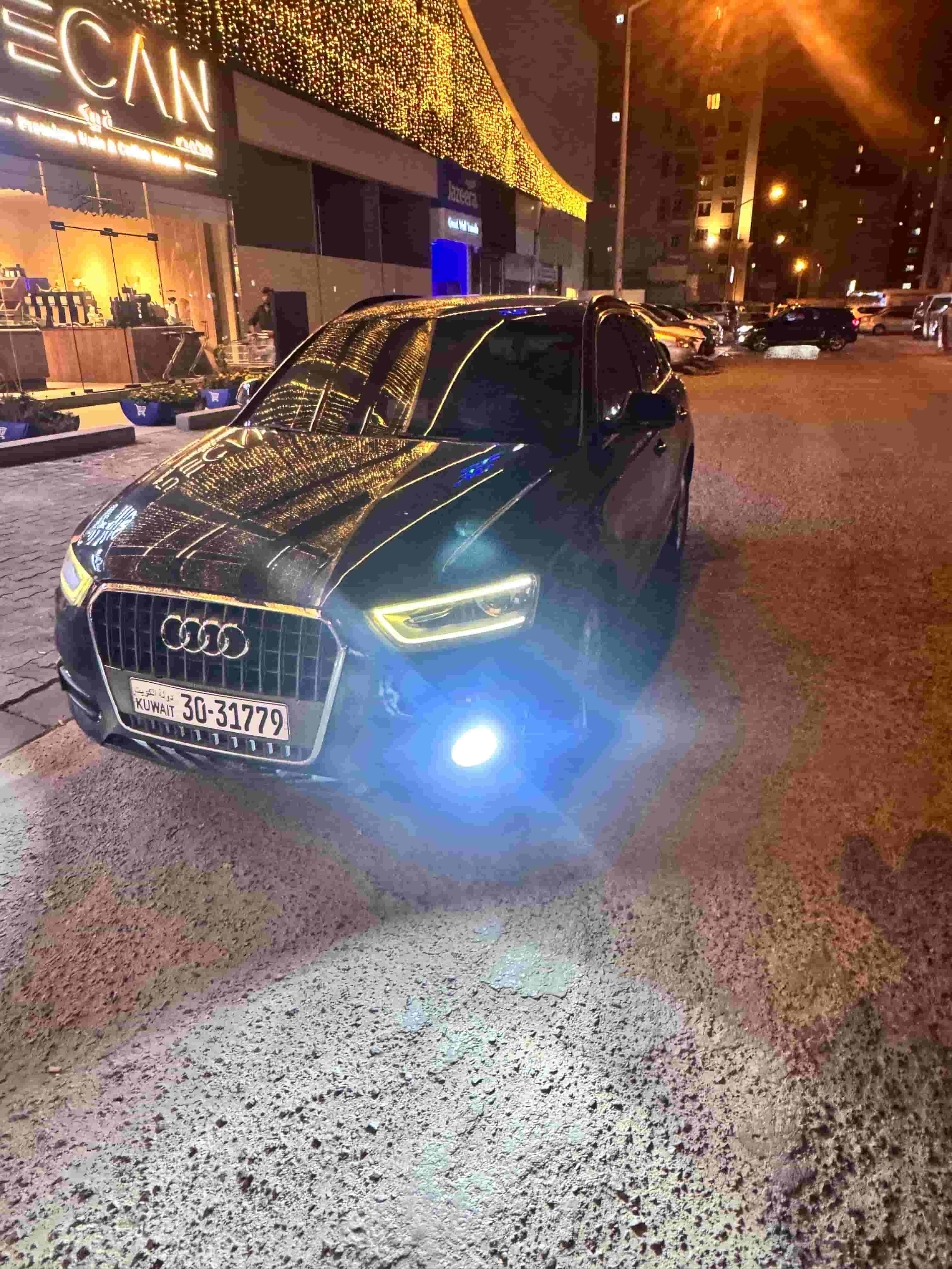 Audi Q3 Turbo SUV Model 2014