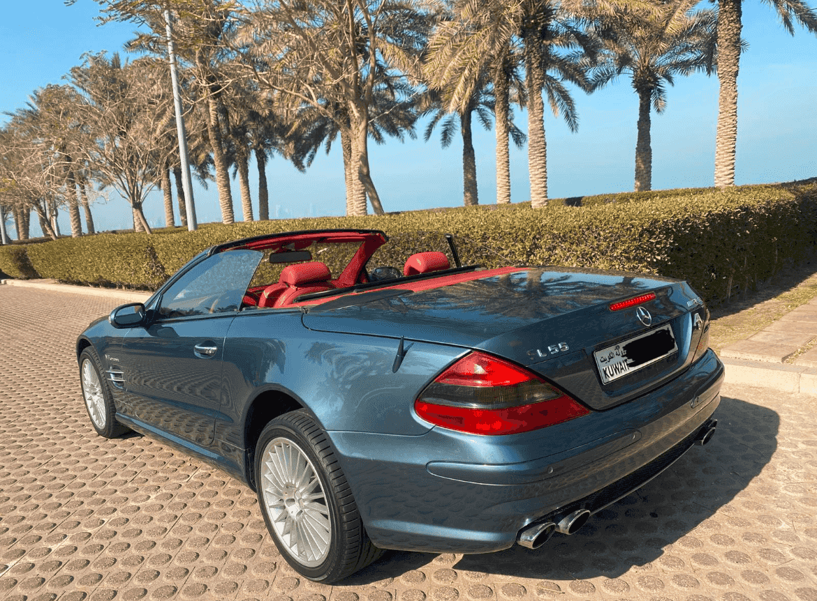 Mercedes SL55 AMG convertible 2004
