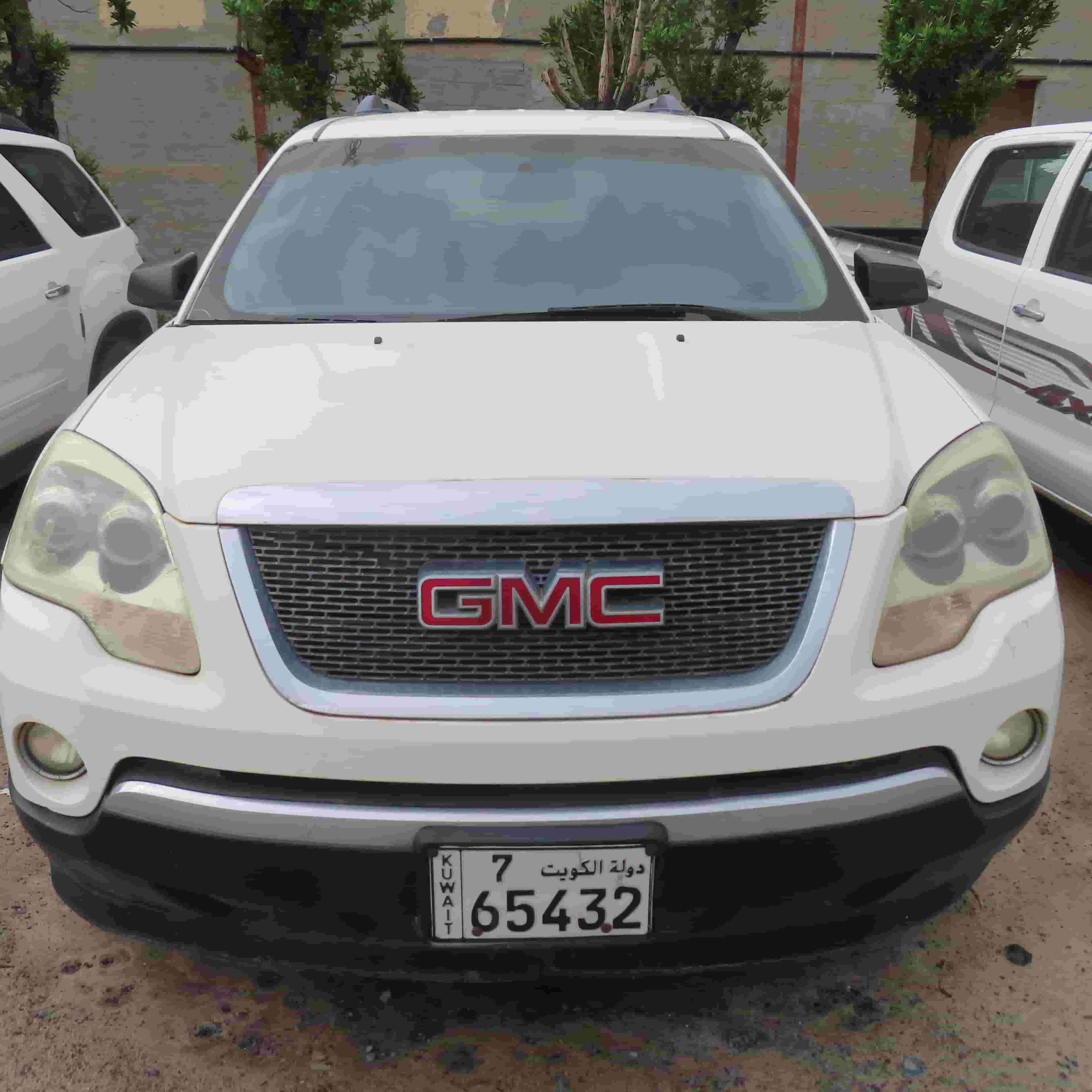 جي إم سي أكاديا 2012