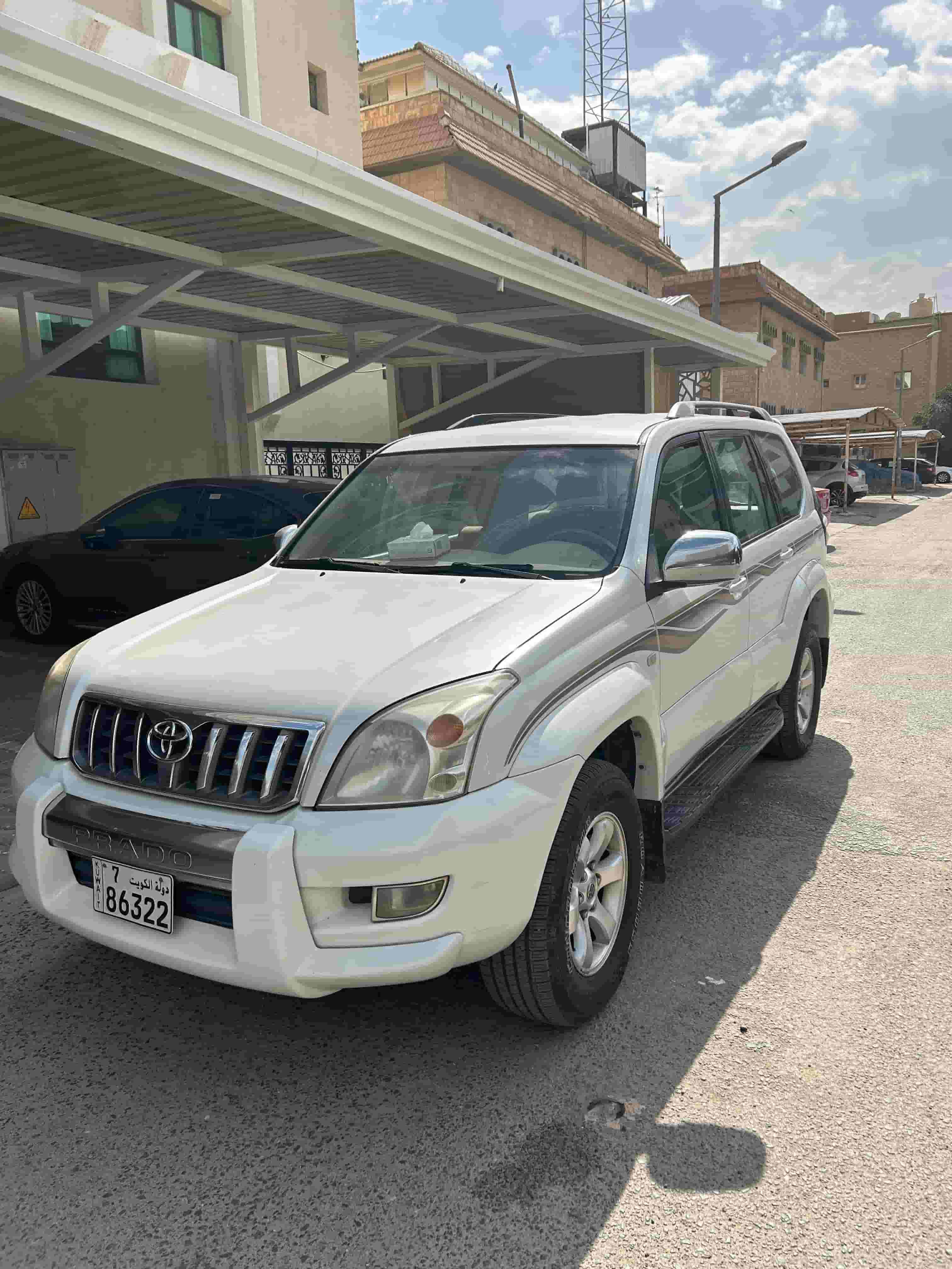 Prado 2004  